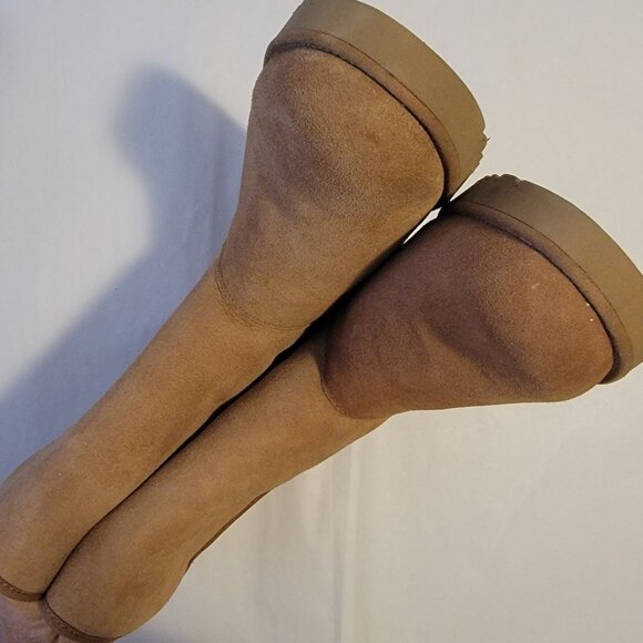 NEW UGG Michelle Classic Boots Womens 11 Tan Suede Cozy Classic Shearling - Picture 5 of 10